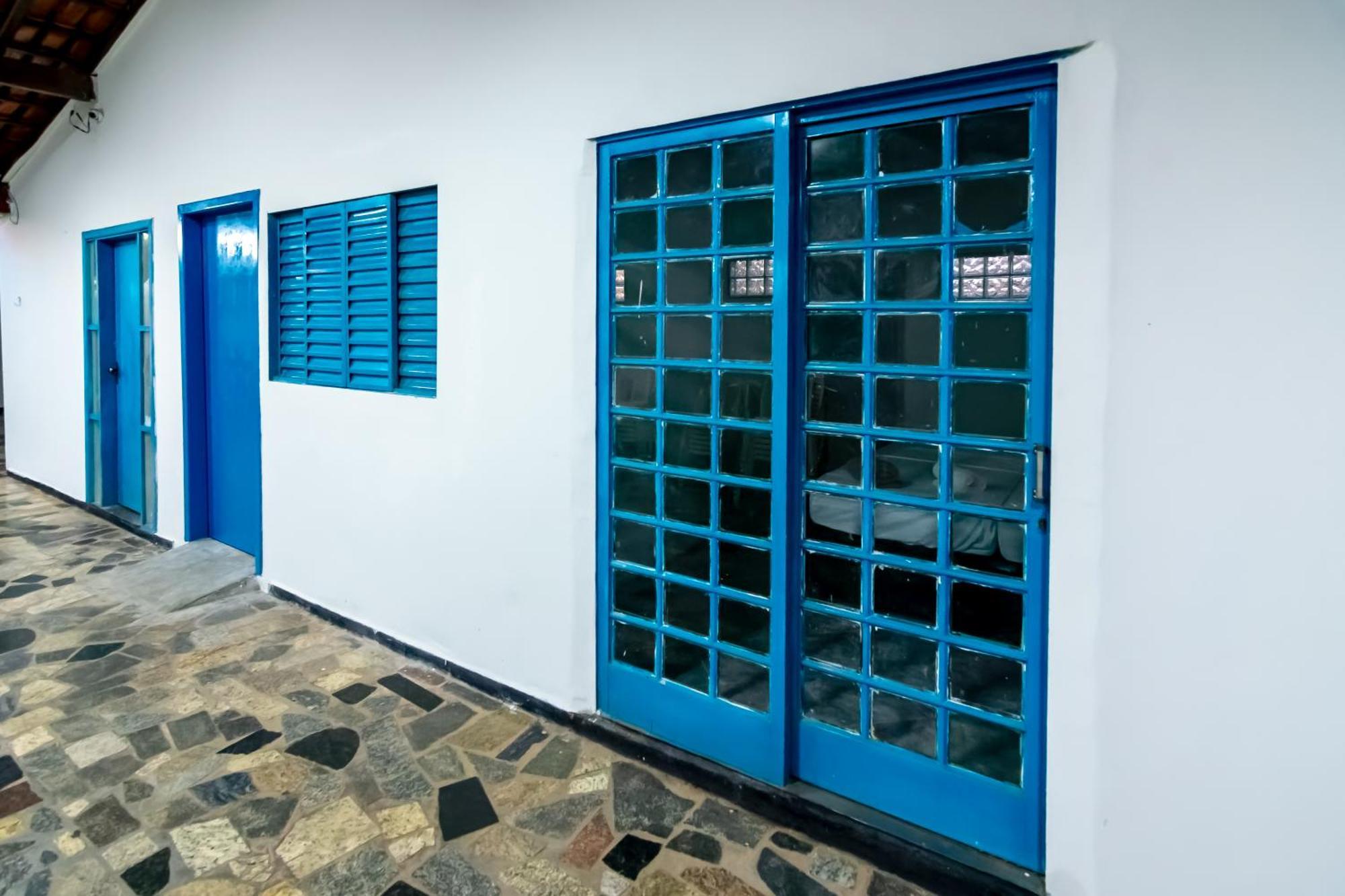Pousada Roosevelt Suite 01 - Pousada Central Prox Rodoviaria E Dist Industrial Uberlândia Eksteriør bilde